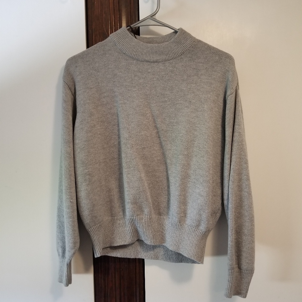 H&M sweater
